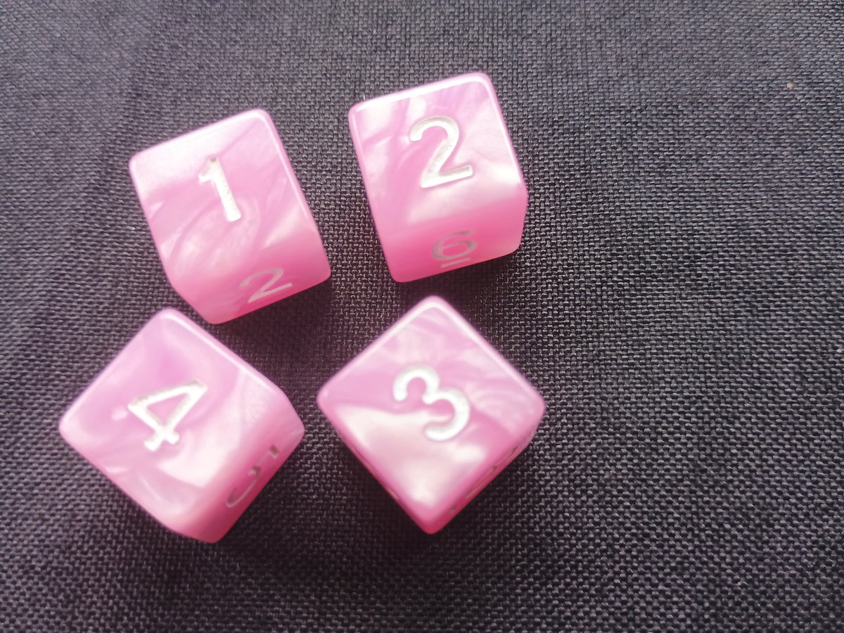 Pack of 4 Pink Marble with white numbers six sided 16mm dice d6