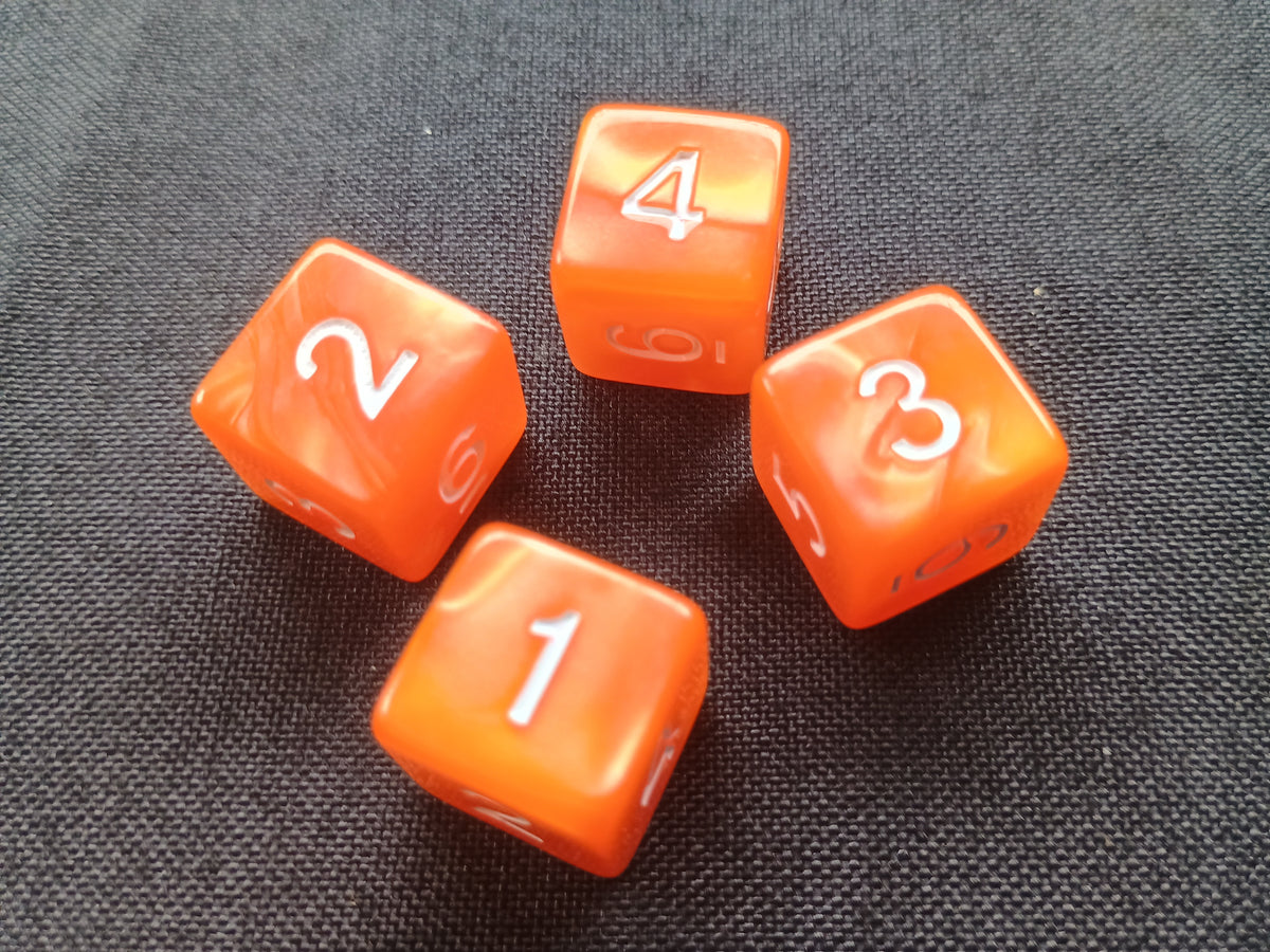Pack of 4 Orange with white numbers six sided 16mm dice d6