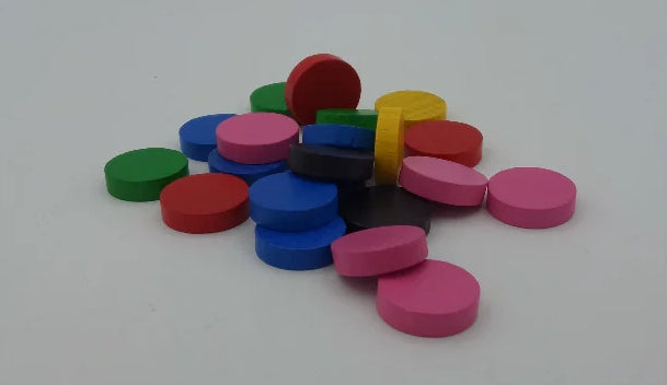 Bag of 162 wooden 15x4mm discs (red,green,blue,black,pink)