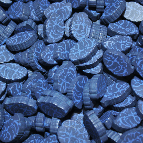 1 wooden blue brain token