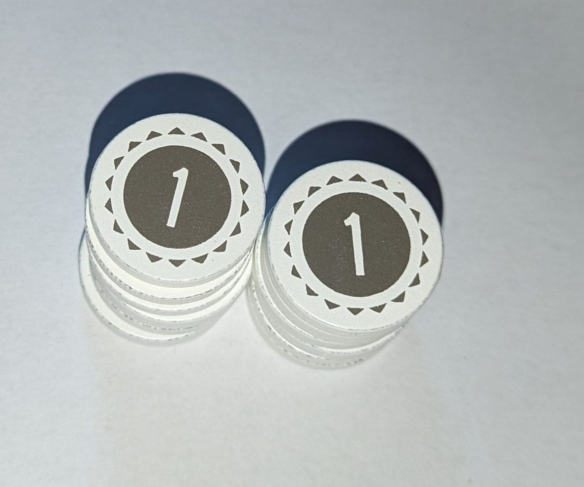 Pack of 10x 1 denomination wooden money discs